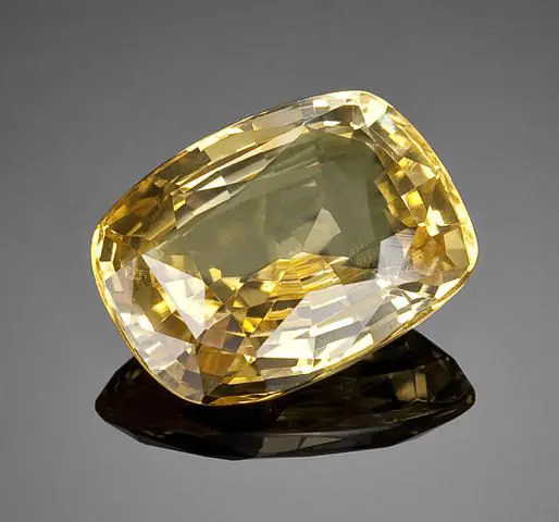Zafiro Amarillo (Piedra Kanakapushyaragam): Conoce sus beneficios que la convierten en una de las mejores piedras curativas