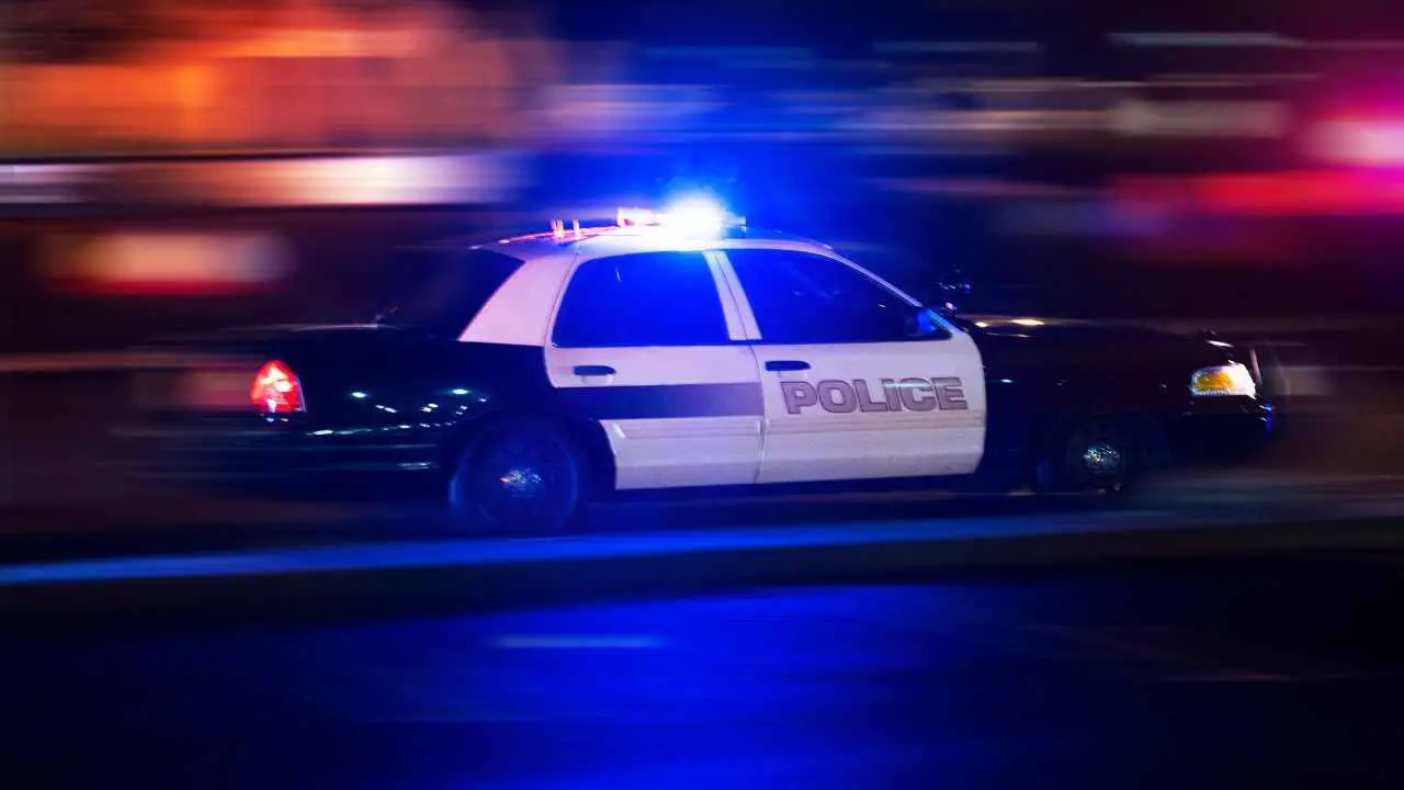 Sueña con policías – conoce estos 12 significados espirituales si sueñas con policías