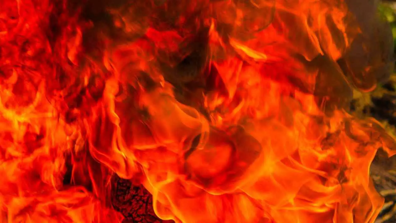 Los 40 mejores chistes y juegos de palabras sobre fuego: 40 juegos de palabras sobre fuego para Instagram